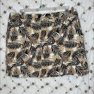White Stag Black and Tan Leaf Print Skirt
